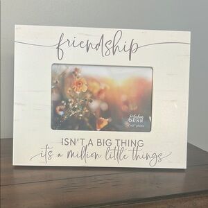 White Wood Picture Frame with Sentimental Friendship Accents